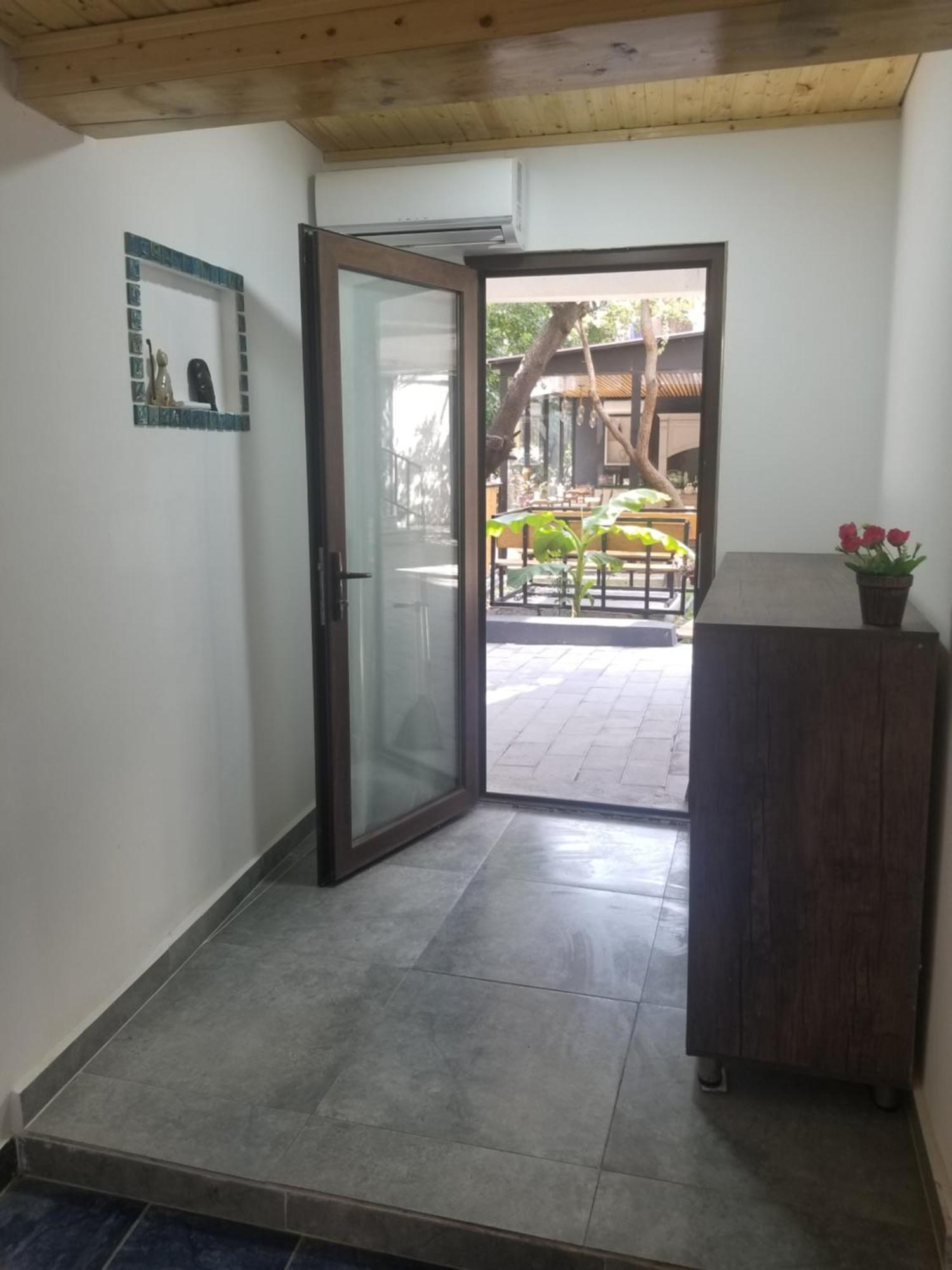 Hotel Salosi Tbilisi Bagian luar foto